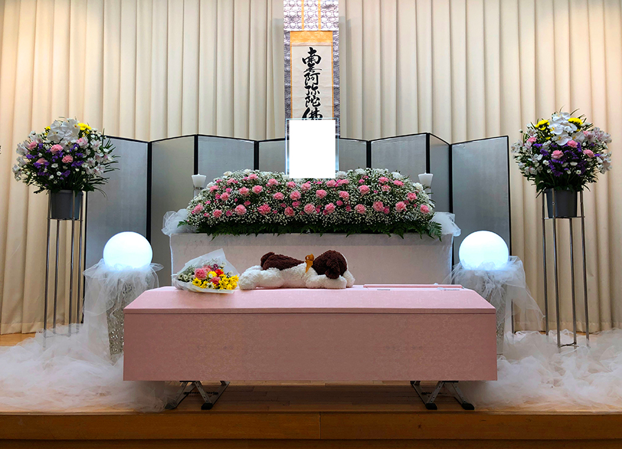 堺市立斎場での1日葬プランの祭壇写真
